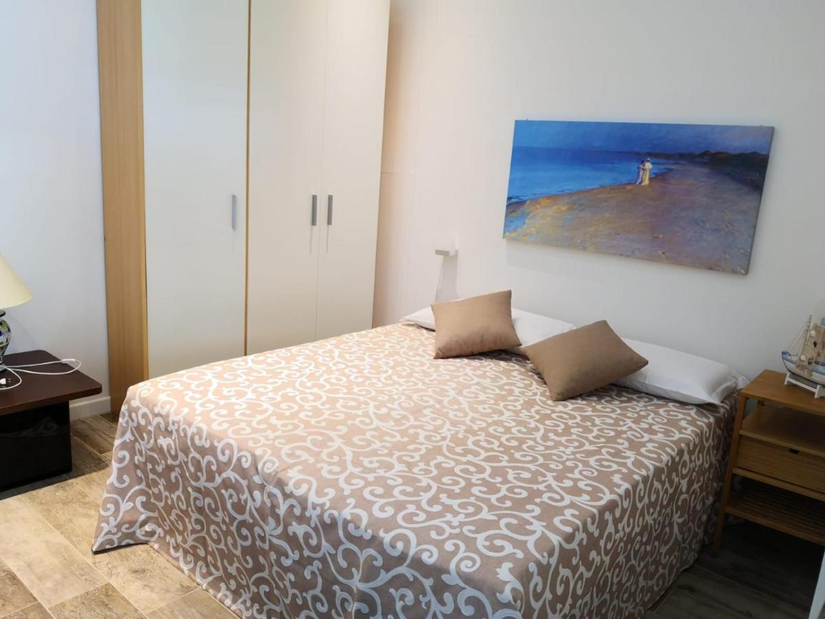 Casa Levante A 75 Mt Dalla Spiaggia Monopoli Exterior foto