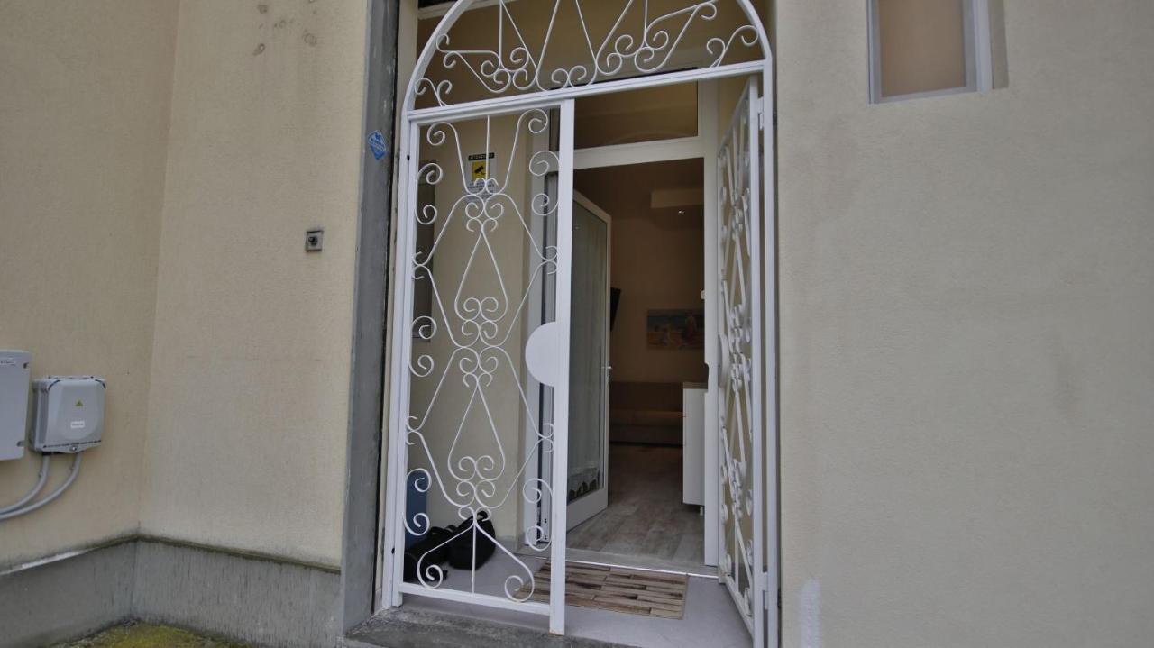 Casa Levante A 75 Mt Dalla Spiaggia Monopoli Exterior foto